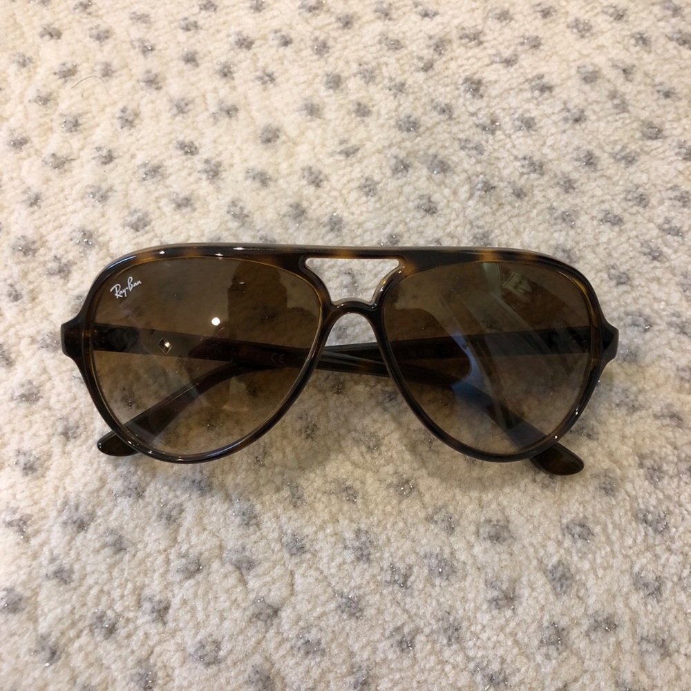 Ray-Ban Sunglasses